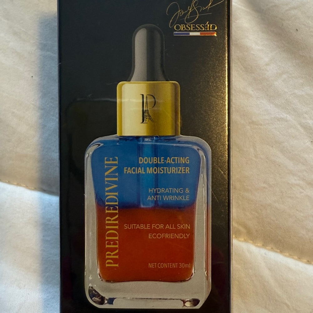 Predire Divine Double-Acting Facial Moisturizer - Blue and Orange